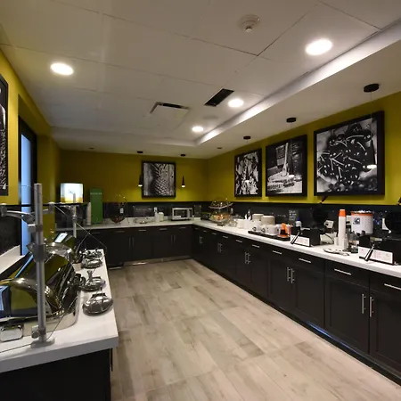 Hampton Inn & Suites Irvine/Orange County Airport-3